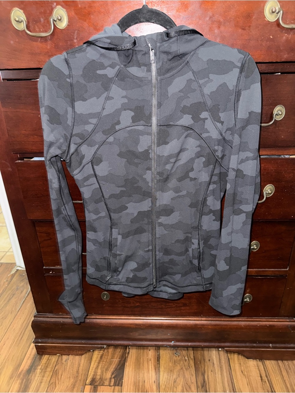 Lululemon Define Nulu Hooded Jacket - Black Camo